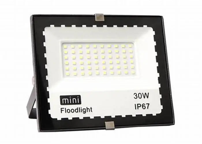 Zwarte 30W LED schijnwerper met "mini Floodlight" tekst en IP67-classificatie.