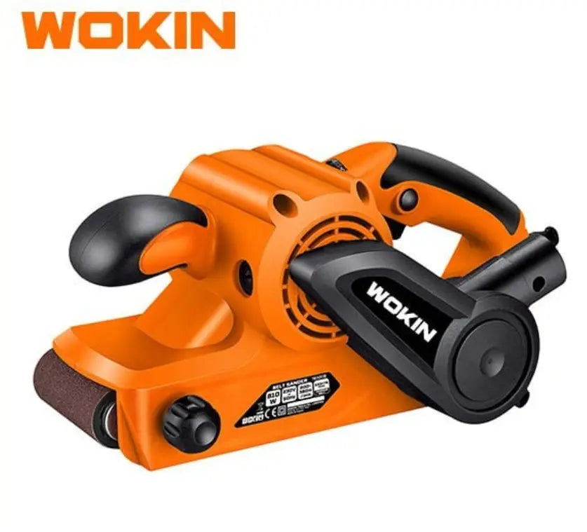 Een oranje Wokin bandschuurmachine met zwarte handgrepen en een schuurband.