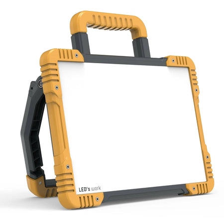 LED's Work Draadloze LED Bouwlamp 5200 - Werkt op accu's van Makita, Bosch, Dewalt, Milwaukee, Metabo – IP54 - Top - Tools.nl
