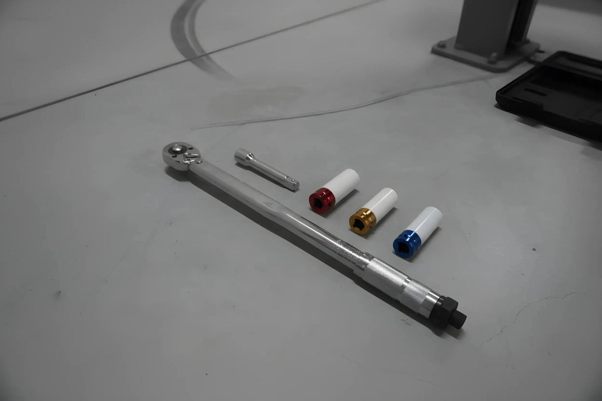 Momentsleutel 40/210 Nm (incl. krachtdoppen) - Top - Tools.nl