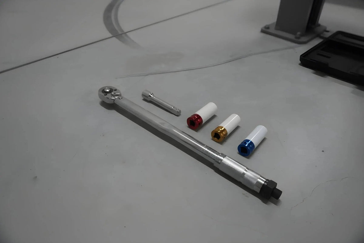 Momentsleutel 40/210 Nm (incl. krachtdoppen) - Top - Tools.nl